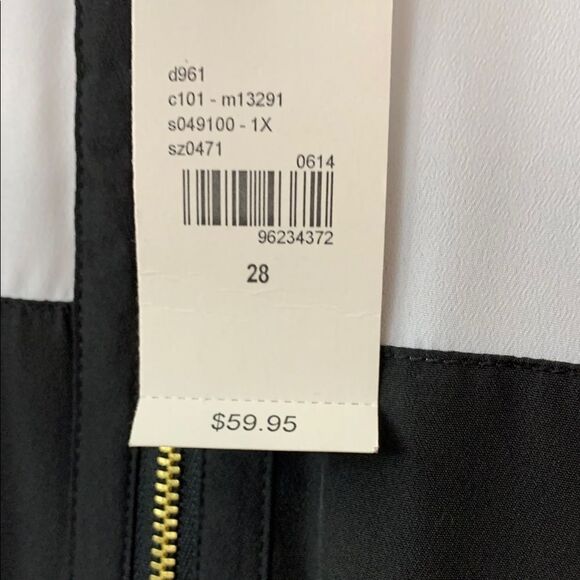 Lane Bryant Black and White Tunic Relaxed Fit NWT $60 - Picture 6 of 10